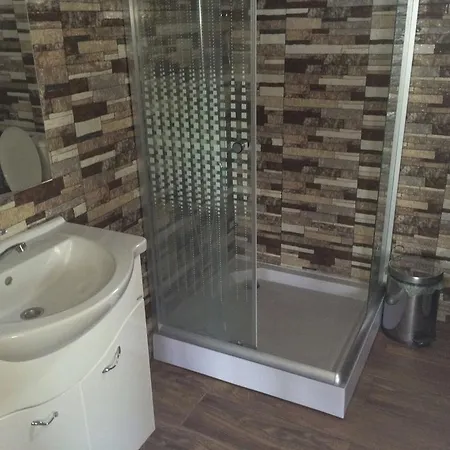 Apartament Berna * 那沃达利